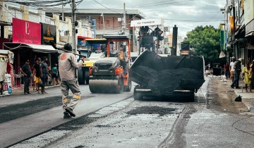 Recapeamento asf�ltico chega � Rua Le�ncio Wanderley, no Centro de Patos