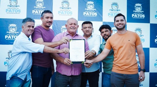 Prefeitura de Patos autoriza pavimenta��o de 18 ruas em quatro bairros da cidade