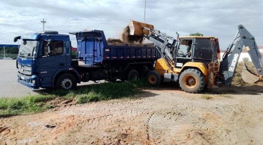 Seinfra realiza for�a-tarefa de servi�os urbanos em Patos