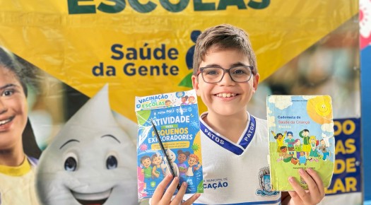 Vacina��o nas Escolas tem in�cio na Rede Municipal de Ensino de Patos
