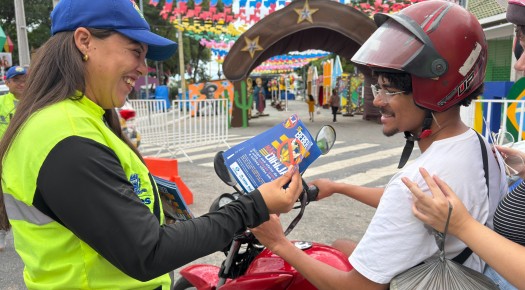 STTRANS intensifica a��es educativas para o per�odo junino com blitz de conscientiza��o em Patos