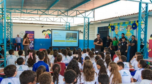 Projeto leva conscientiza��o sobre prote��o animal �s escolas da rede municipal de Patos